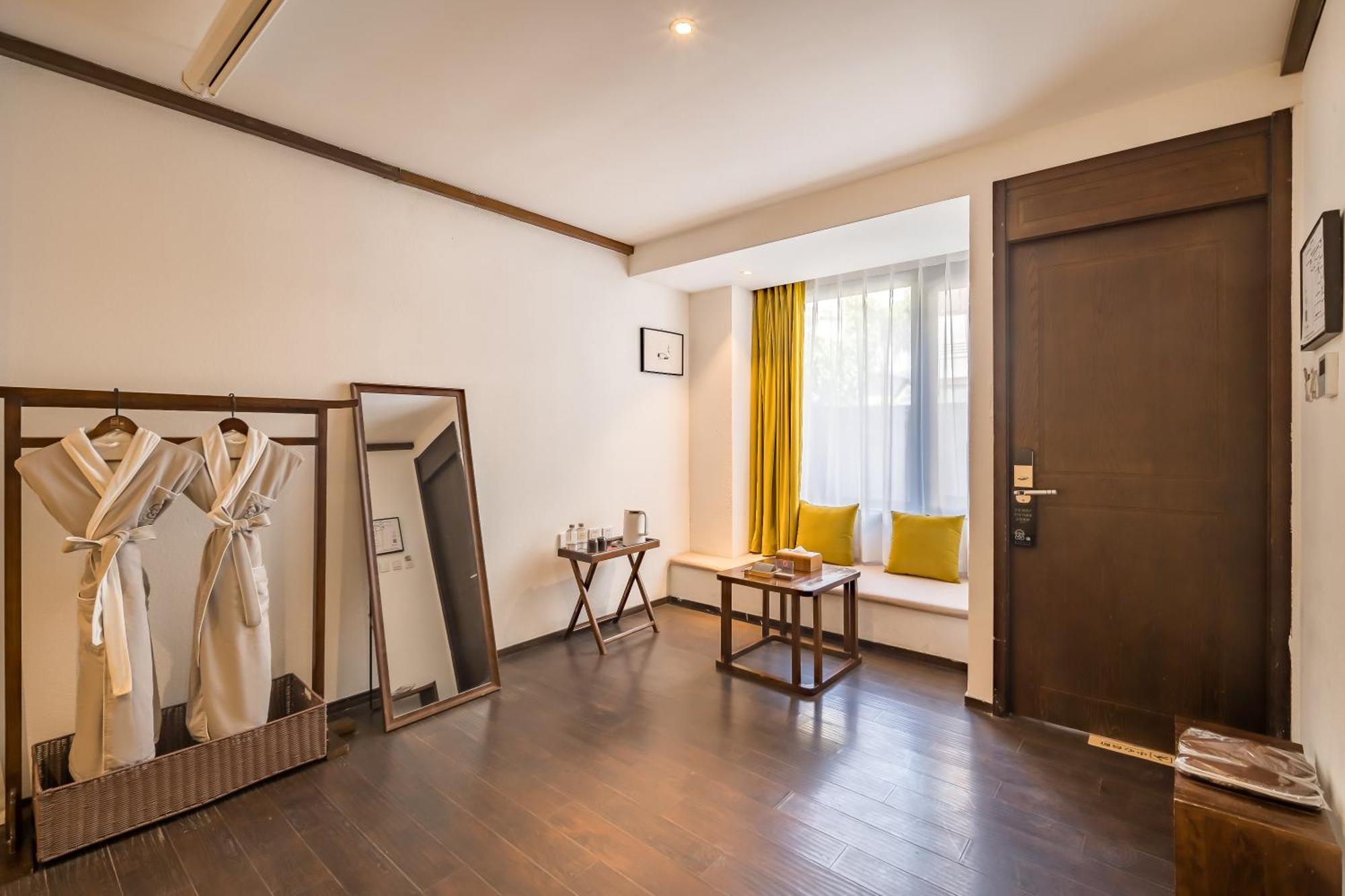 Dasein Youlan Hotel-near The Forbidden City, Tiananmen Square, Guijie Street, Beihai Park, Jingshan Park, And Yonghe Temple 4*