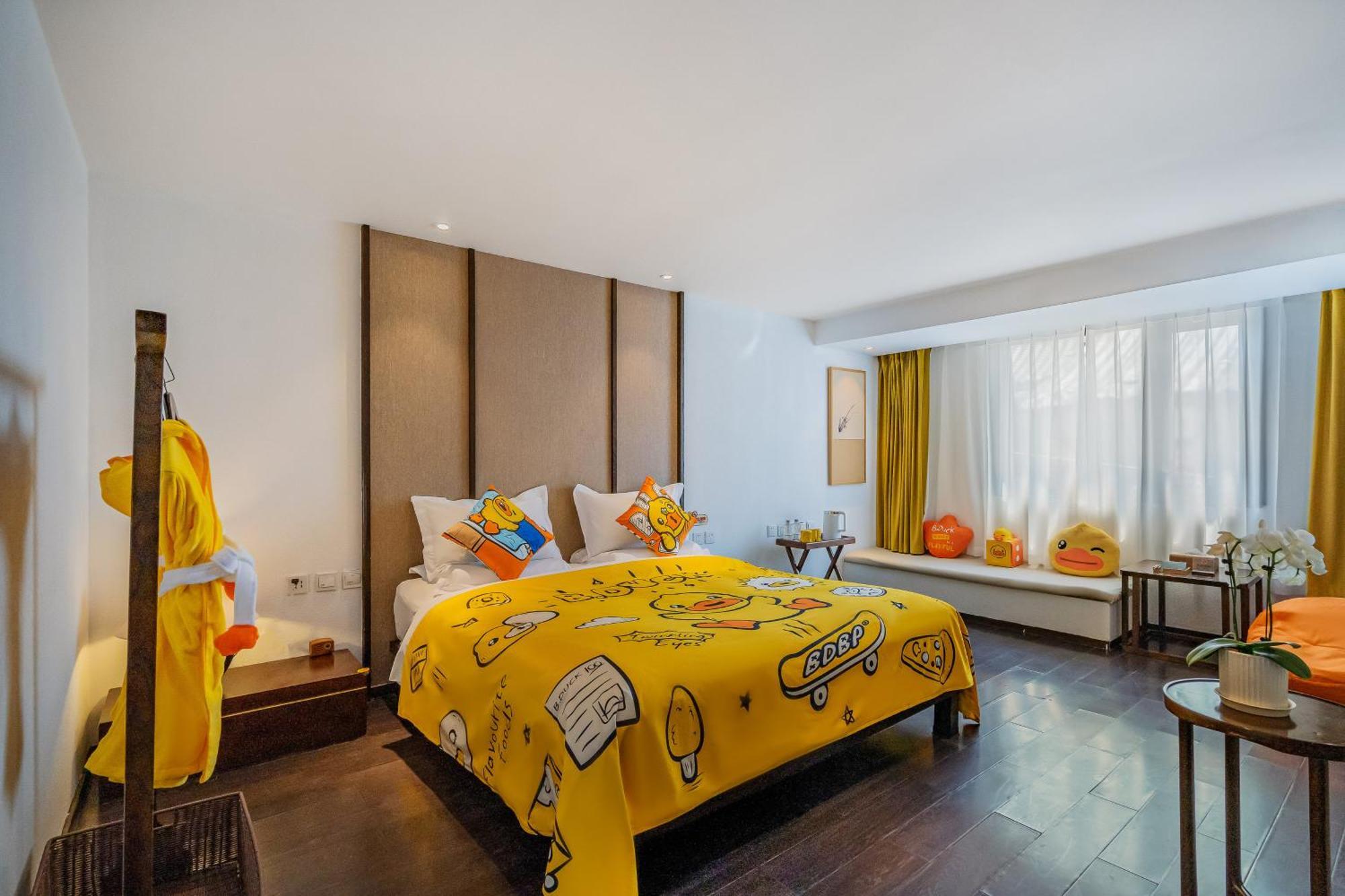 Hotel Dasein Youlan Hotel-near The Forbidden City, Tiananmen Square, Guijie Street, Beihai Park, Jingshan Park, And Yonghe Temple 4*