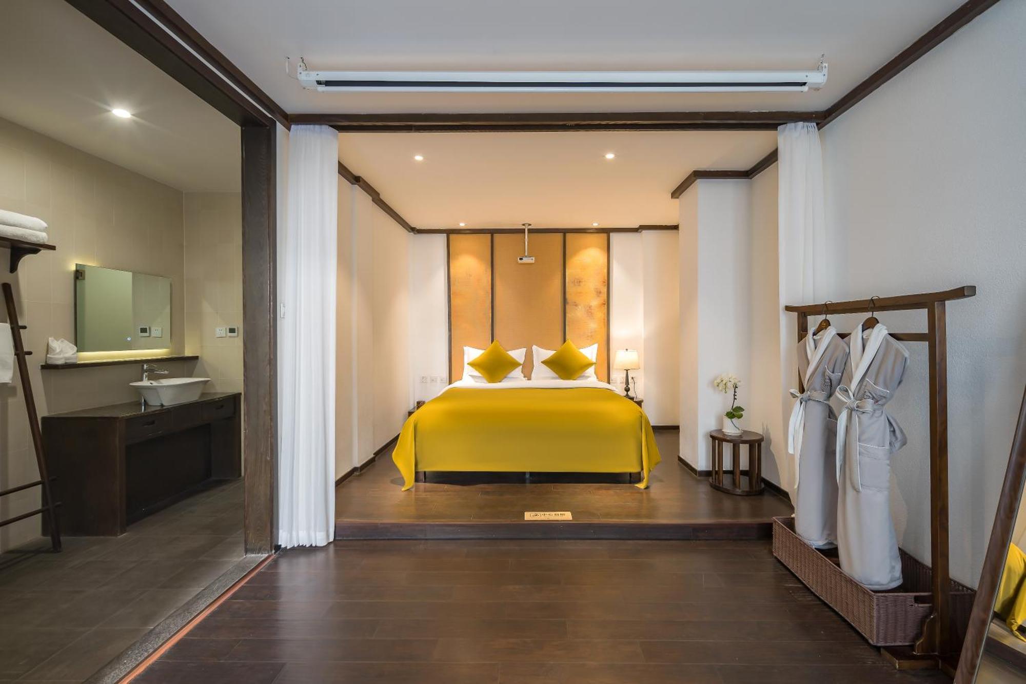 Dasein Youlan Hotel-near The Forbidden City, Tiananmen Square, Guijie Street, Beihai Park, Jingshan Park, And Yonghe Temple Hotel