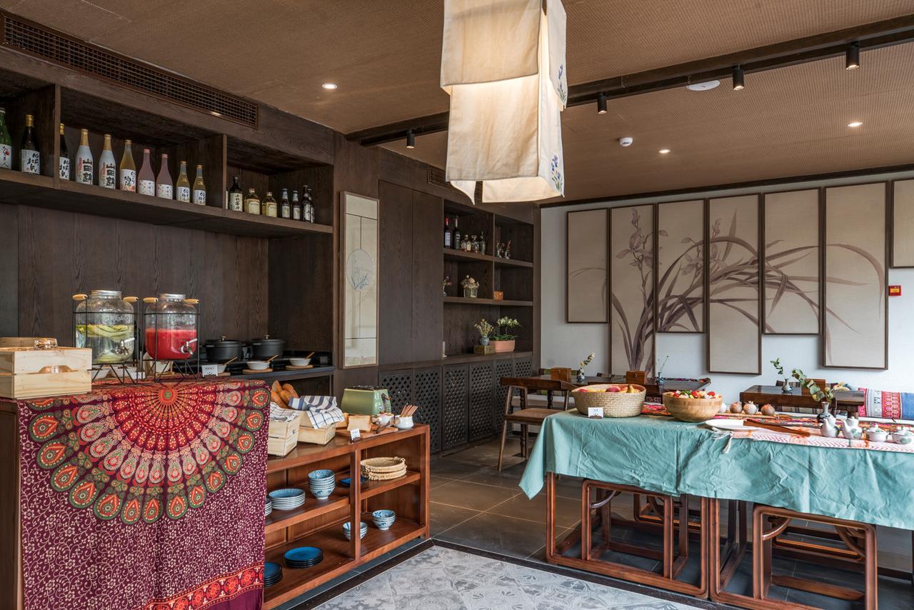 Dasein Youlan Hotel-near The Forbidden City, Tiananmen Square, Guijie Street, Beihai Park, Jingshan Park, And Yonghe Temple Peking